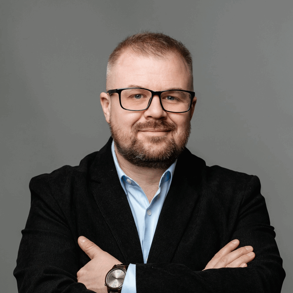 Олег Сергеенко - Руководитель музыкальной редакции ГПМ Радио