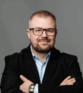 Олег Сергеенко - Руководитель музыкальной редакции ГПМ Радио