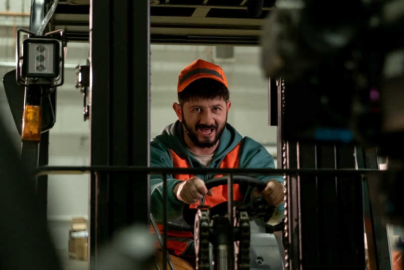 «Уволить Жору»: «Юмор FM» приглашает в кино