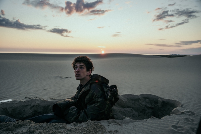 Like FM поддерживает драму о мечте и выборе